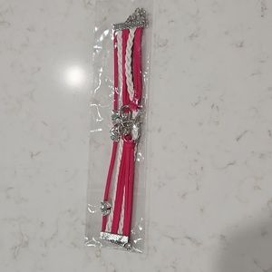 🔵 Pink and White Bracelet with Hearts